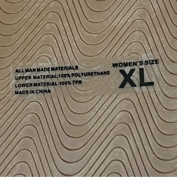 Houston Rockets Women's Double-Strap Sandals - Picture 6 of 8